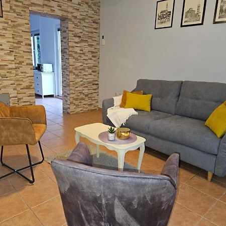 Holiday Home Istra With Jacuzzi Medulin Exteriér fotografie