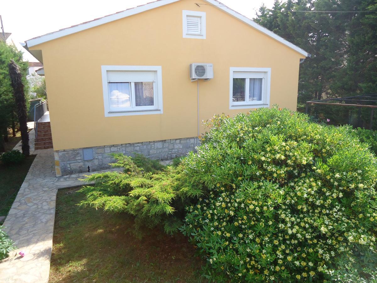Holiday Home Istra With Jacuzzi Medulin Exteriér fotografie