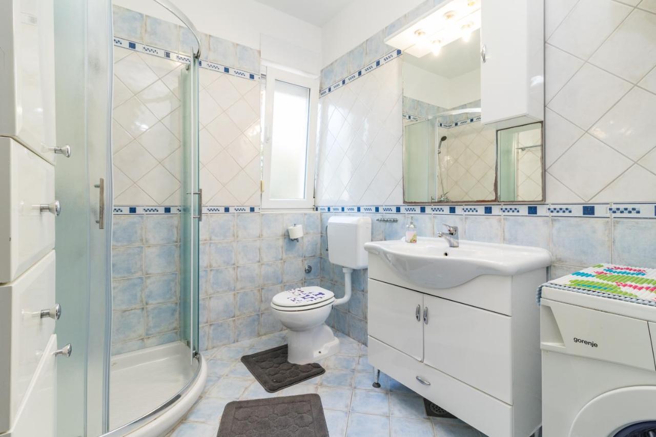 Holiday Home Istra With Jacuzzi Medulin Exteriér fotografie